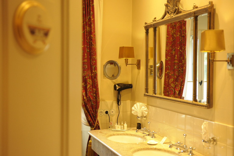 Bathroom 5, Schlosshotel Burg Schlitz, Rostock