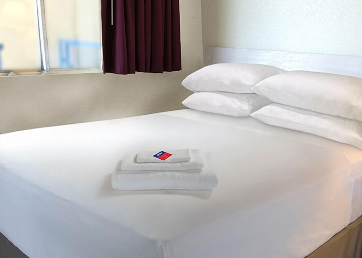 Bedroom 2, Americas Best Value Inn & Suites Forsyth, Monroe