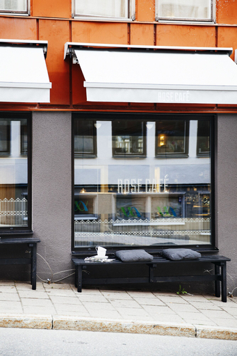 Exterior & Views 26