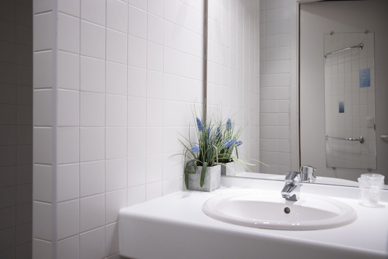 Bathroom 4, Hôtel Le Marintan, Savoie