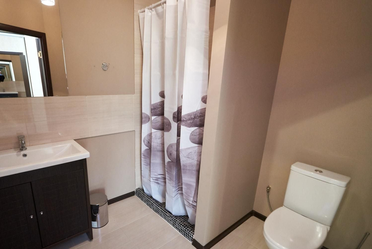 Bathroom 3, Golden Star, Timashevskiy rayon