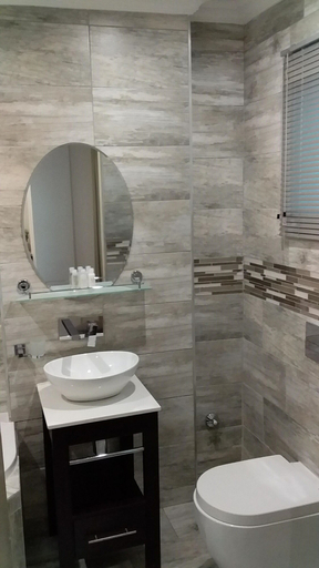 Bathroom 4, Garden Top Hotel, City of Johannesburg