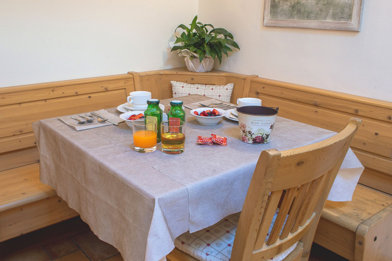 Food & Drinks 5, Garni Sant'Antonio, Trento