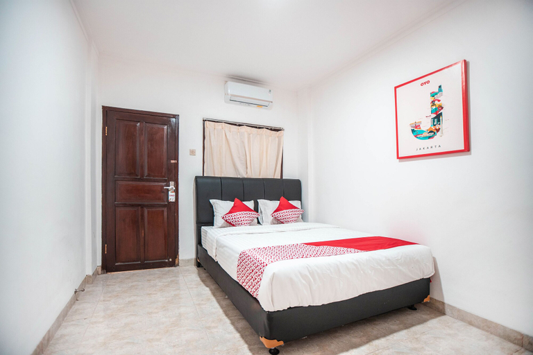 Bedroom 1, OYO 868 Wisma Taisir, West Jakarta