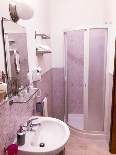 Bathroom 5, B&B MaryJosè, Trapani