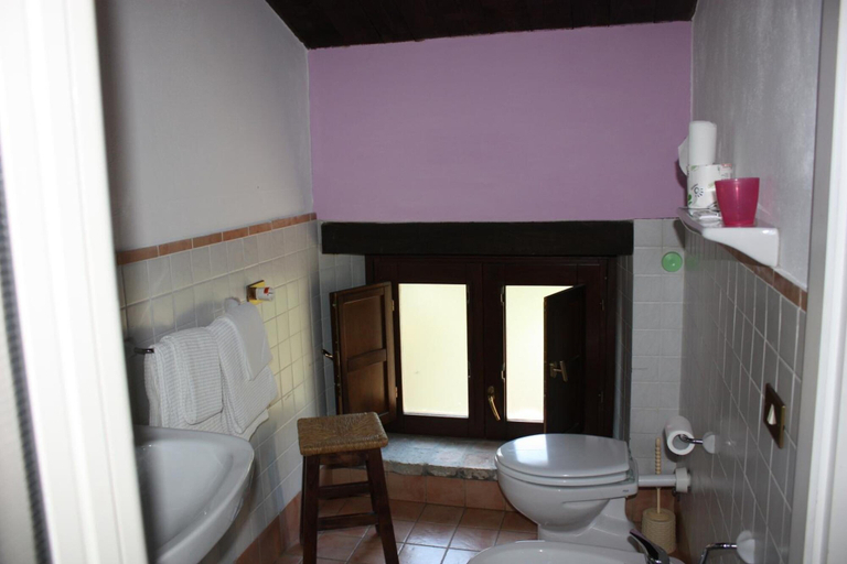 Bathroom 3, Azienda Agrituristica Le Puzelle, Crotone