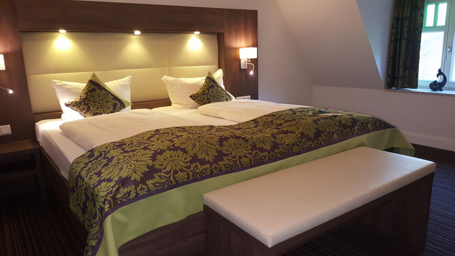 Bedroom 3, Hotel Faldernpoort, Emden