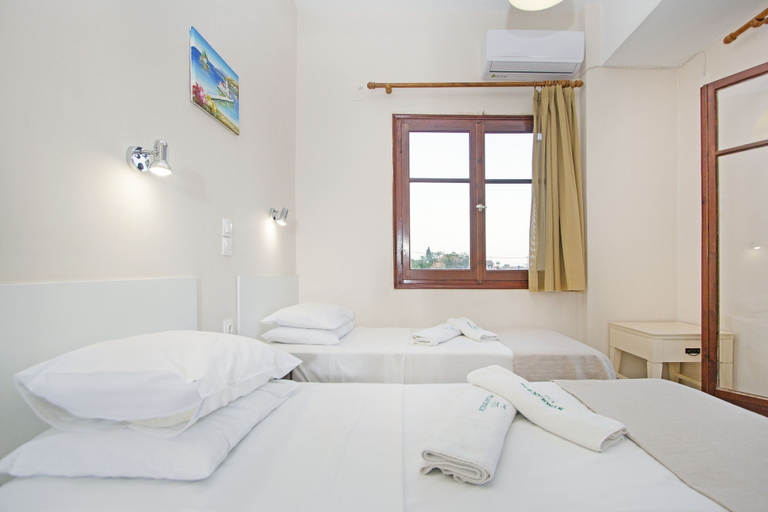 Bedroom 4, NIKOLOUZOS SUNNY ESTATE, Ionian Islands