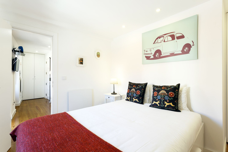 Bedroom 3, Paz Downtown Apartment #3, Loures