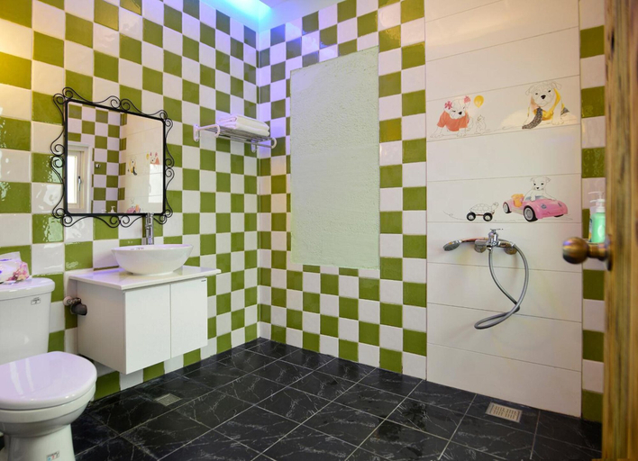 Bathroom 3, Kenting Bay Homestay III, Pingtung