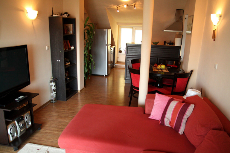Bedroom 2, Sea view apartment in the city heart, Varna