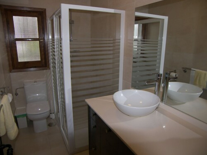 Bathroom 4, Nerja Villas Capistrano, Málaga
