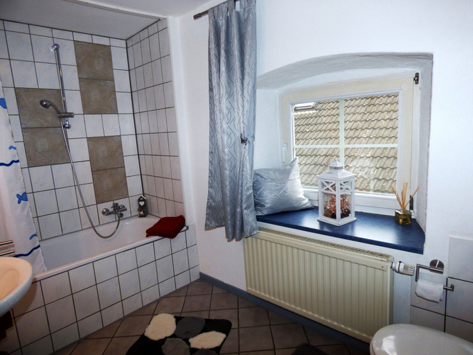 Bathroom 4, Relaxen am Nationalpark Eifel, Euskirchen