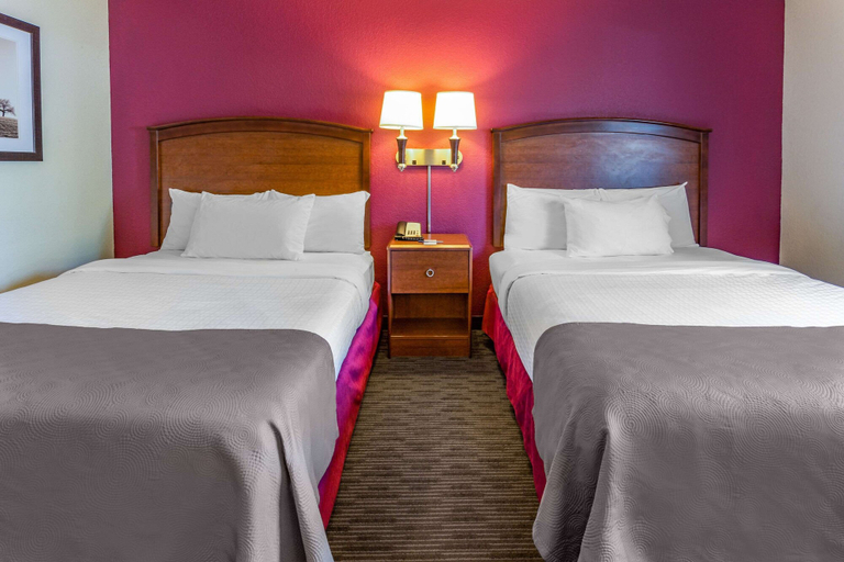 Bedroom 4, AmericInn by Wyndham Medora, Billings