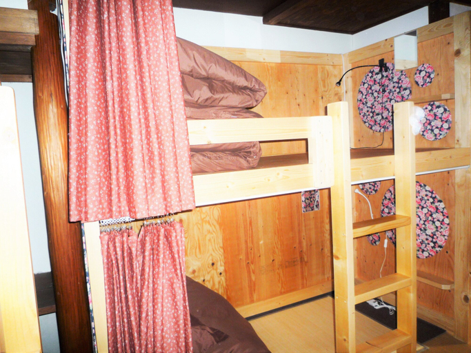 Bedroom 2, Guesthouse Kiten - Hostel, Gifu