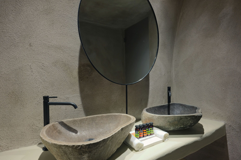 Bathroom, Andronikos Canaves Santorini, South Aegean