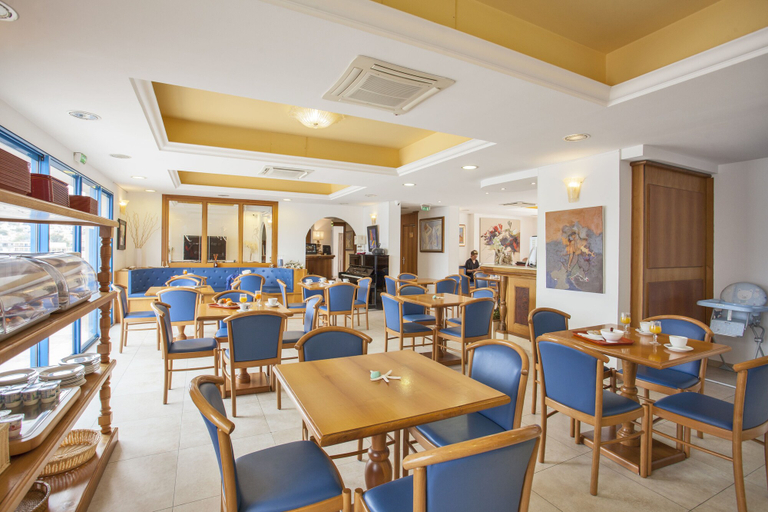 Food & Drinks 5, Hôtel Le Neptune, Corse-du-Sud