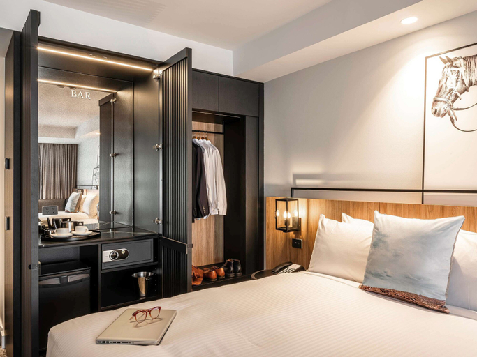 Bedroom 13