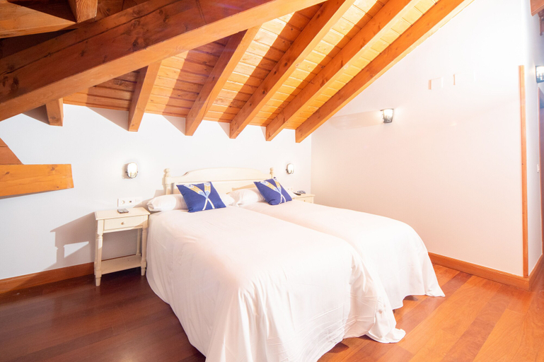 Bedroom 3, Hotel Branka, Vizcaya