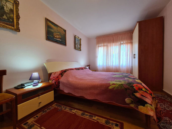 Bedroom 2, Apartment 1389, Fažana
