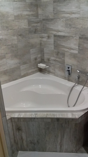 Bathroom 4, Garden Top Hotel, City of Johannesburg