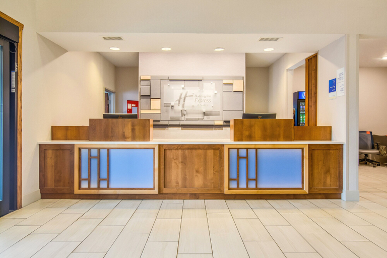 Others 2, Holiday Inn Express & Suites CUSTER by IHG, Custer