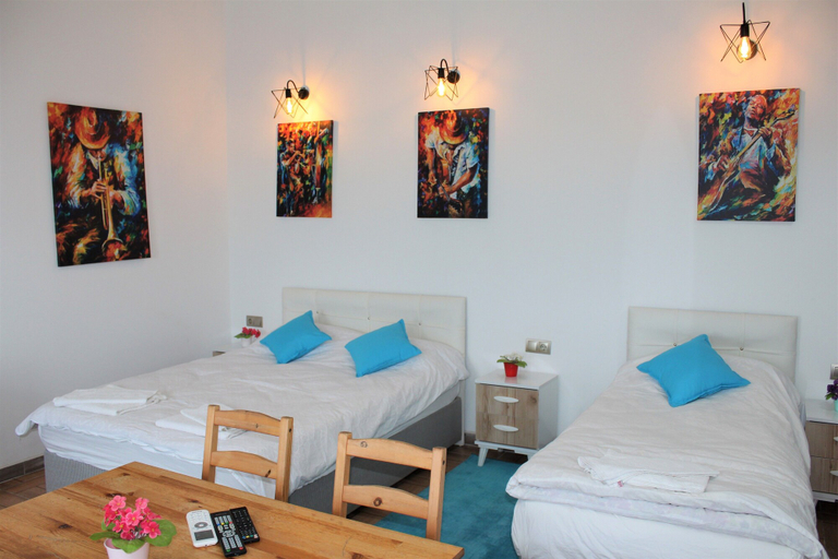 Bedroom 2, Mavi Pansiyon & Restaurant, Didim