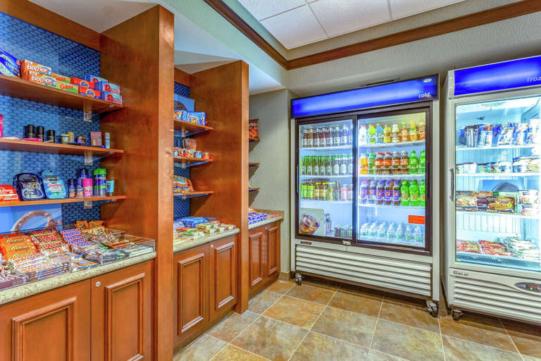 Food & Drinks 5, Hampton Inn Okeechobee - Lake Okeechobee , Okeechobee