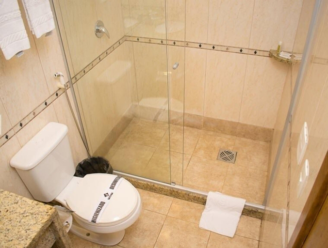 Bathroom 4, Hotel Jacques Georges Business, Pelotas