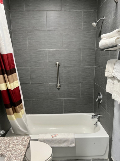 Bathroom 5, Knights Inn Madison Heights, VA, Amherst