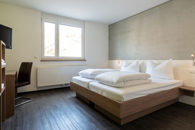 Bedroom 4, a2 HOTELS Plochingen, Esslingen