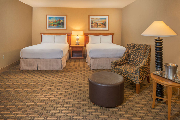 Bedroom 3, Hilton Seattle Airport & Conference Center, SeaTac