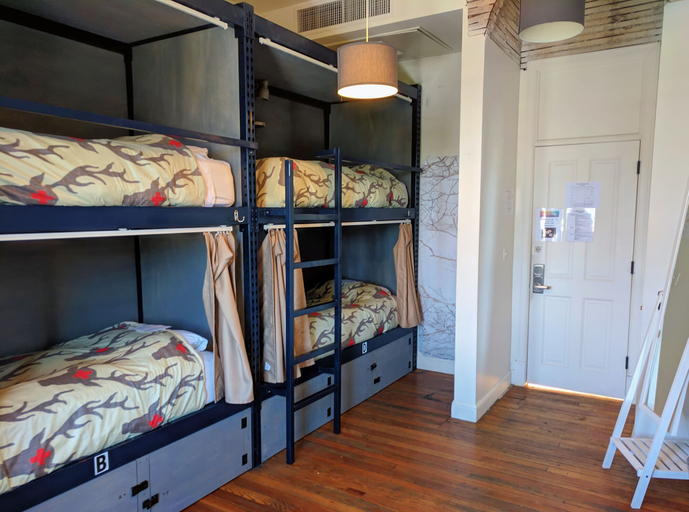 Bedroom 3, Hostel Fish, Denver