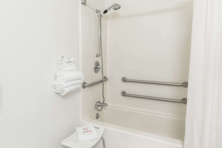 Bathroom 4, Super 8 by Wyndham Willcox, Cochise