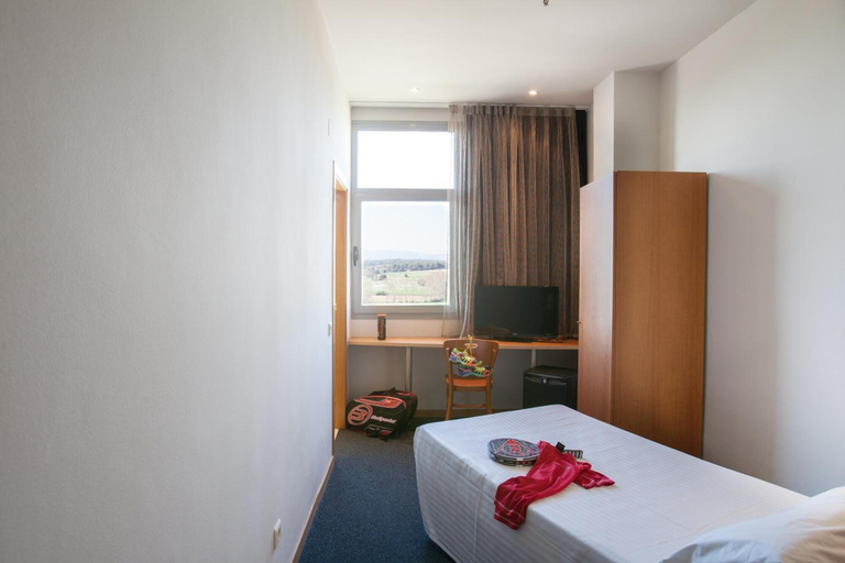 Bedroom 2, B&B Hotel Barcelona Mollet Porta de Gallecs, Barcelona