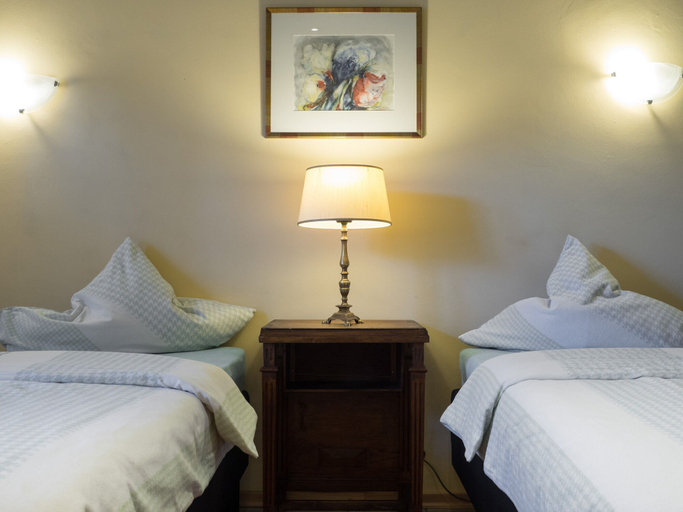 Bedroom 2, Landhaus Nalbach, Saarlouis