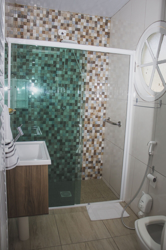 Bathroom 3, Pousada Marinamarela, Penha