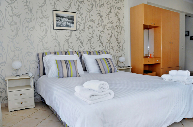 Bedroom 2, Kastro Hotel, Peloponnese