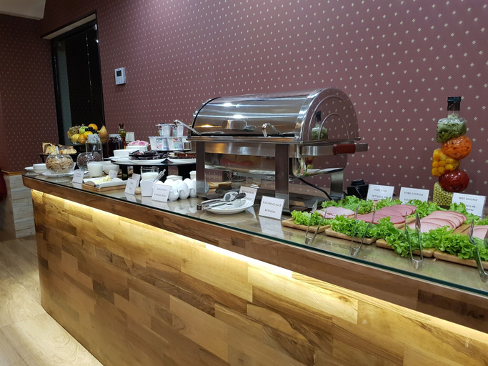 Food & Drinks 5, Redline Hotel, Tbilisi