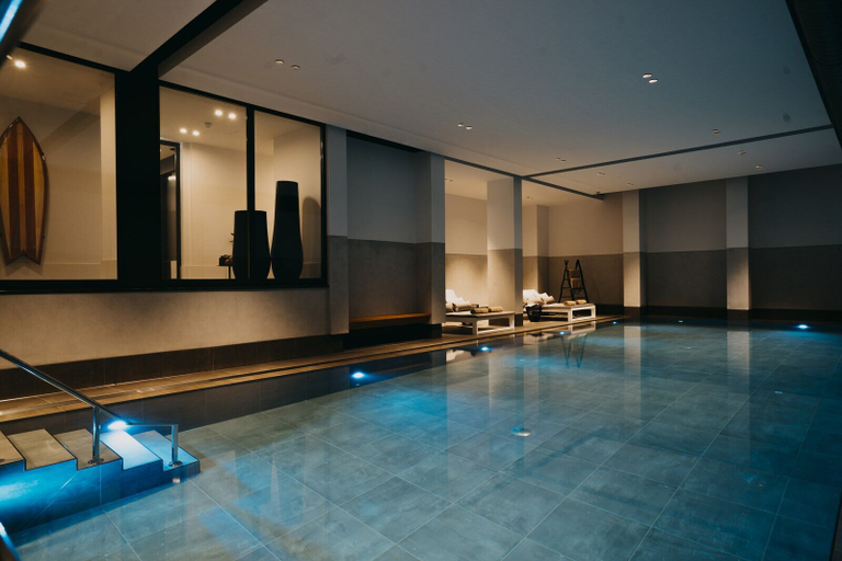 Sport & Beauty 2, Strandhotel, Sluis