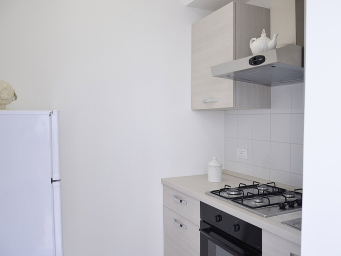 Others 4, Duca 70 Suite Home, Taranto