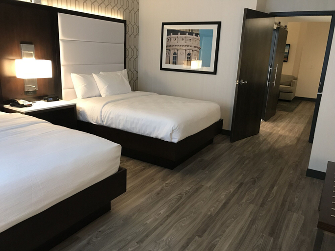 Bedroom 3, Embassy Suites by Hilton Plainfield Indianapolis Airport, Hendricks