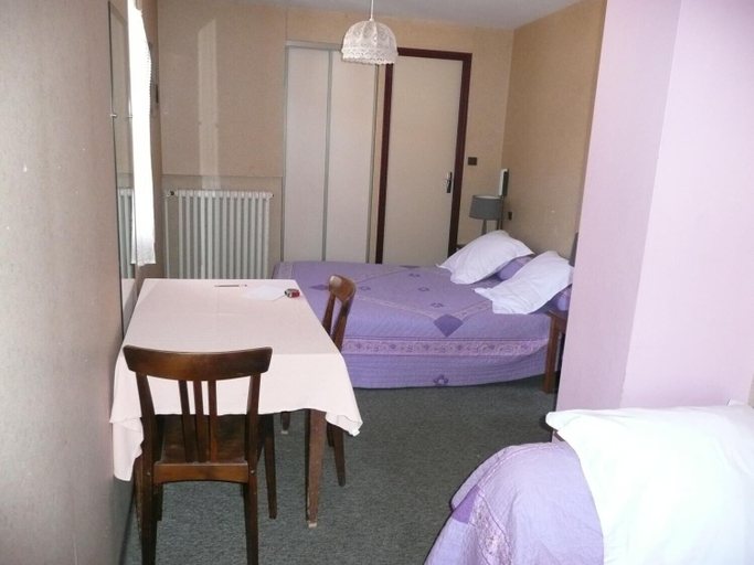 Bedroom 2, Hôtel Restaurant Du Pont Vieux, Aveyron