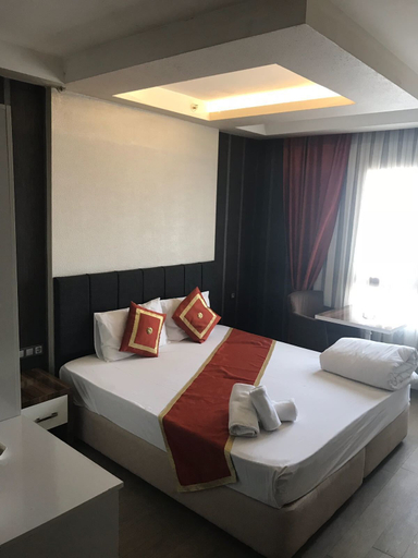 Bedroom 2, Ozcelik Hotel, Salihli