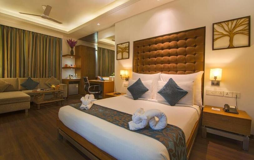 Bedroom 2, Riverview Hotel, Ahmadabad