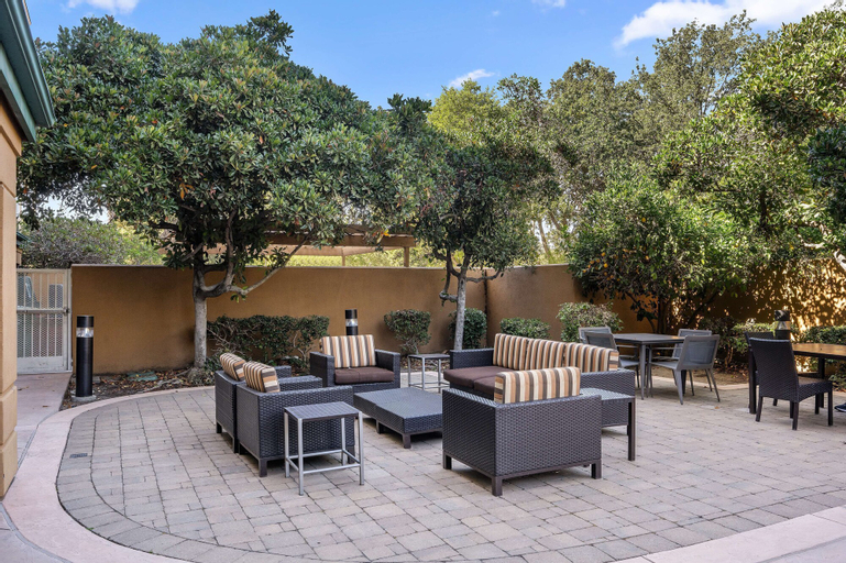Food & Drinks 5, Sonesta Select San Ramon, Contra Costa