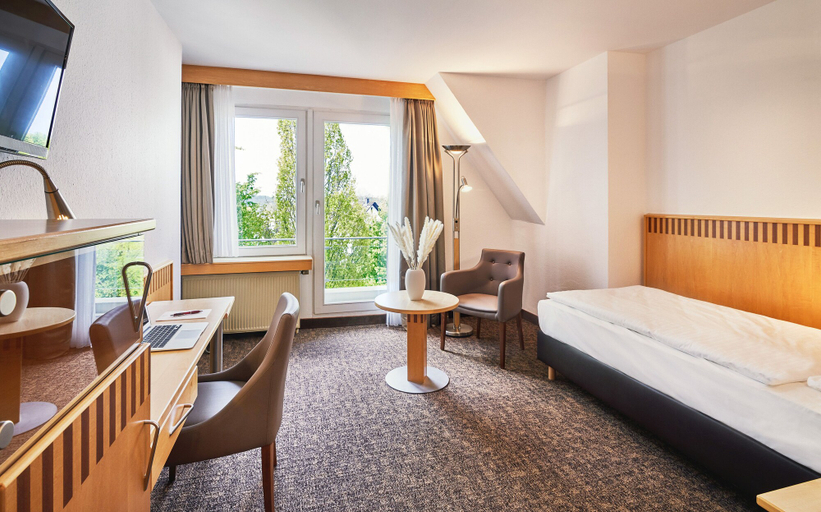 Bedroom 3, Park Hotel Numbrecht, Oberbergischer Kreis