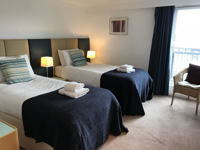 Bedroom 3, Tolbooth Apartments, Glasgow