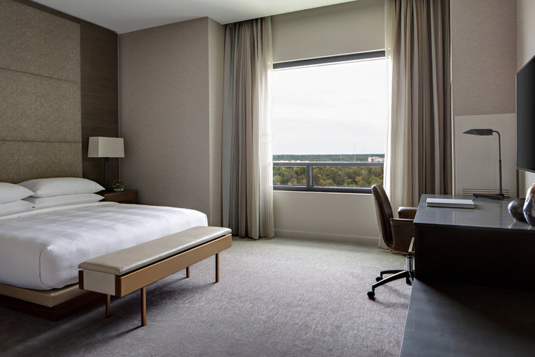 Bedroom 3, Houston Cityplace Marriott at Springwoods Village, Houston