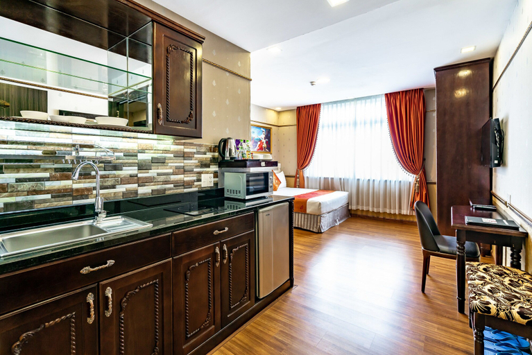 Food & Drinks 5, Collection O Emerald Luxury Apartment - Near SECC, District 7